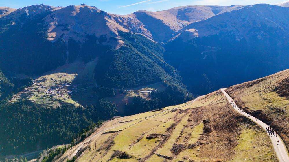Santa Harabeleri’nde şehit öğretmen için yürüyüş! Konya’dan öğrenciler de katıldı 4